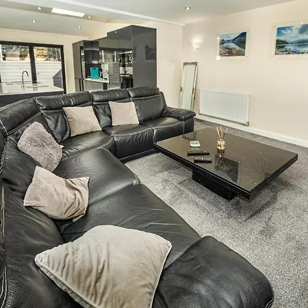 Grange Cottage, Nr Cartmel Racecourse Flookburgh